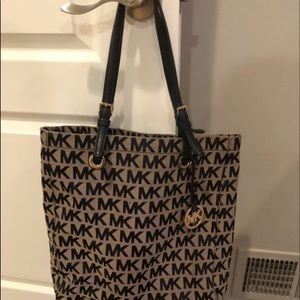 Black Michael Kors Tote